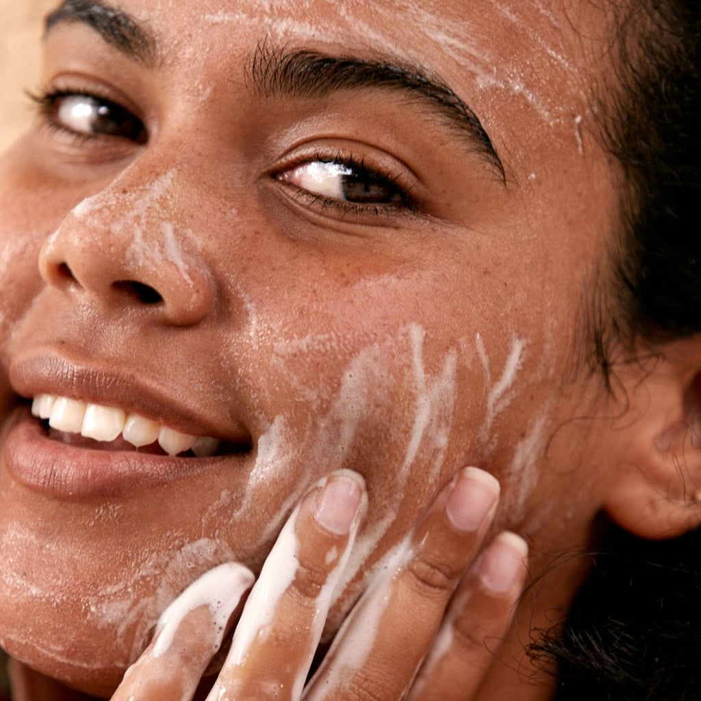 Cleansing Gel Cleanser Saya® Skincare 